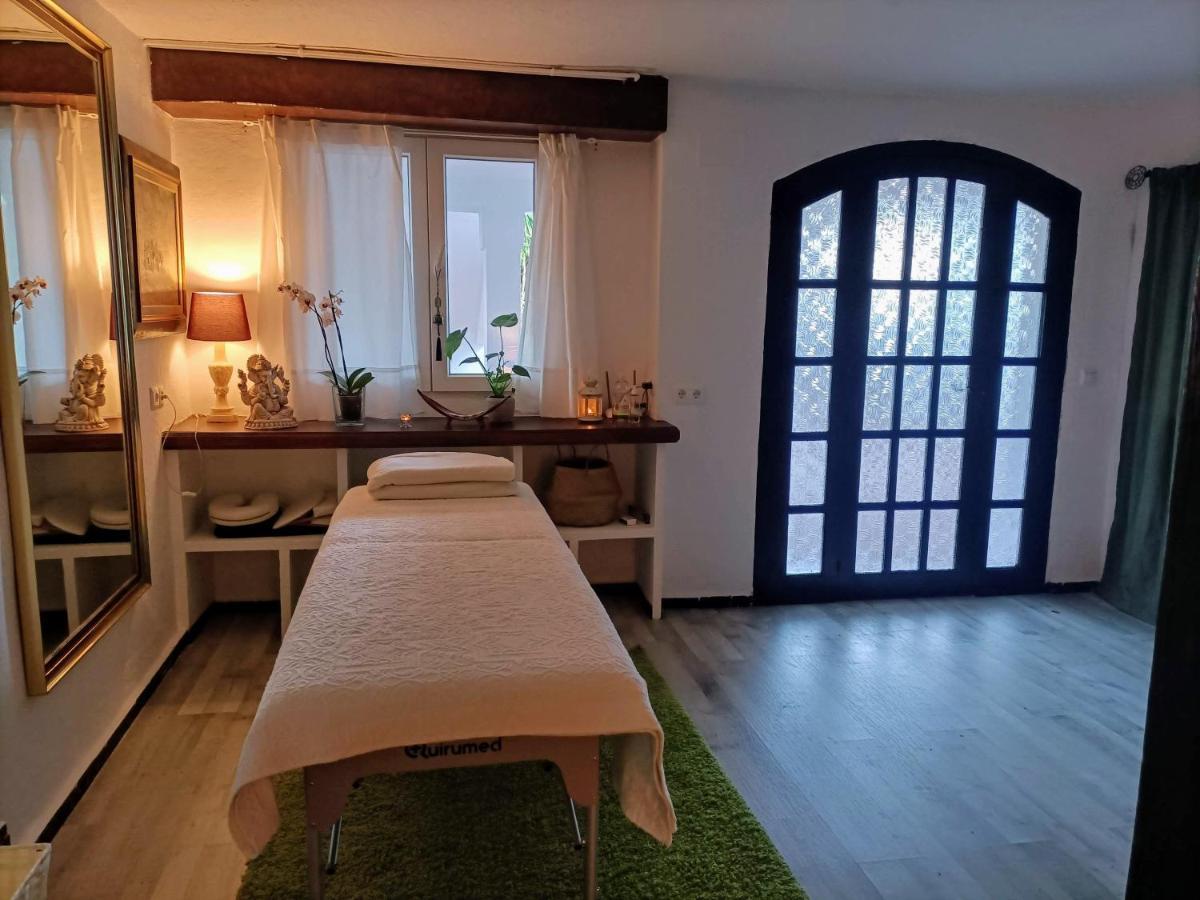 말라가 Tottam Art & Healthy Garden 빌라 외부 사진